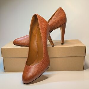 Cole Haan Violet Air Pump 90 Almond Toe Woodbury Texture Like New D33873 Sz 10.5